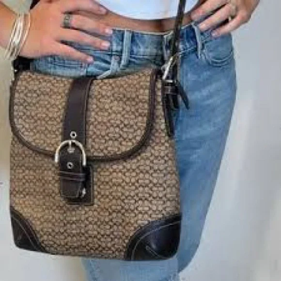 VINTAGE COACH 6376 Soho Brown Signature MonogramLogo Jacquard Shoulder Bag